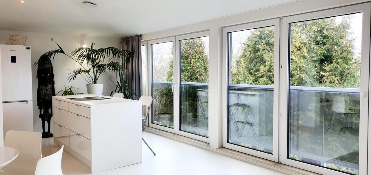 Loft 85 M2 Wilanow Krolewski Self Checkin Varsó Kültér fotó